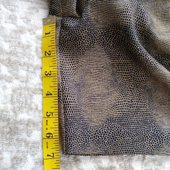 Vtg. Dana Lee Sportswear Pleated Micro Fiber High Waist Shorts - Picture 14 of 14